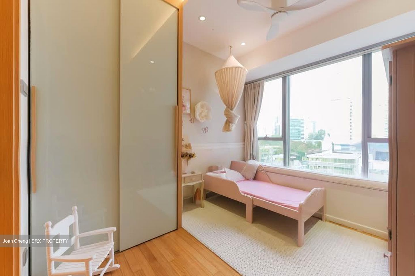 Miro (D11), Apartment #568173501